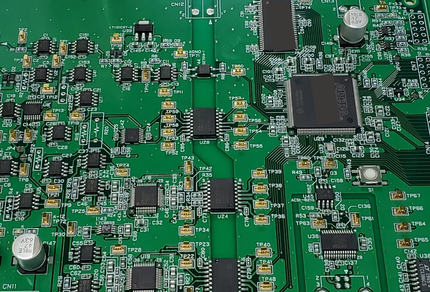 FPGAコントローラ基板（シュミットトリガ）