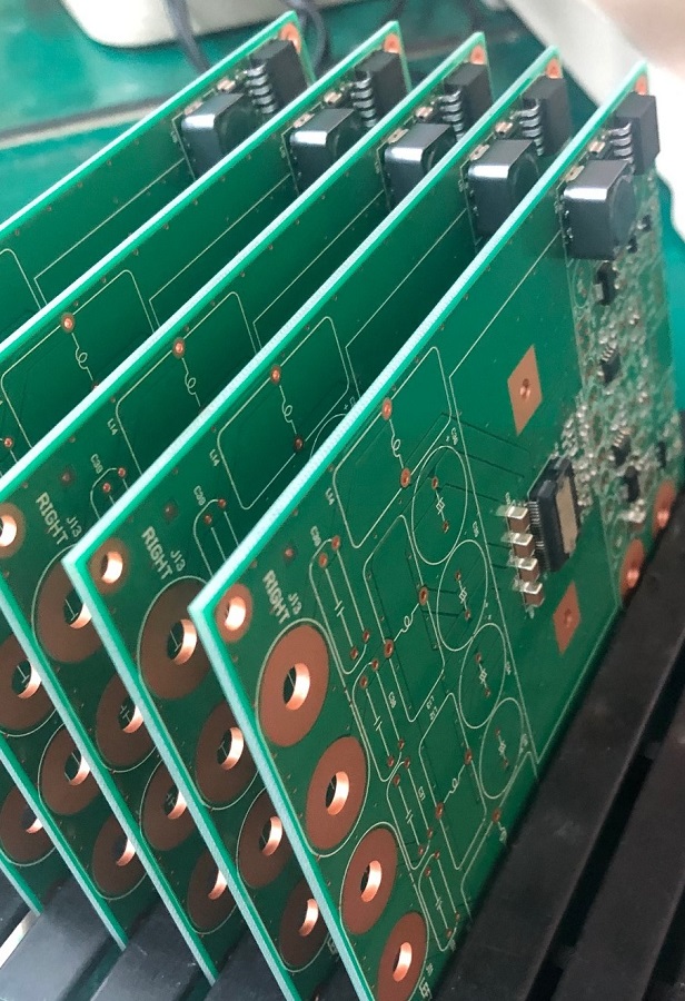 DC-DCコンバーター付きアナログAMP　基板